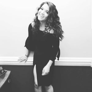 Meet your Posher, Ali